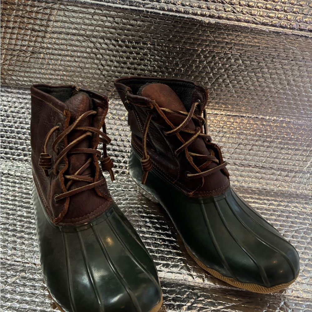 Sperry Brown and Green Lace Up Boots Waterproof Design